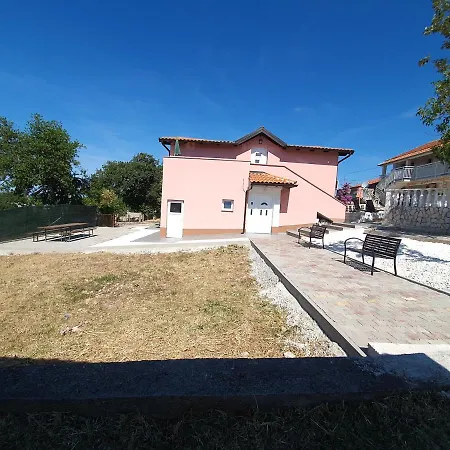 Apartmans Nejra2 Sa Bazenom Apartment